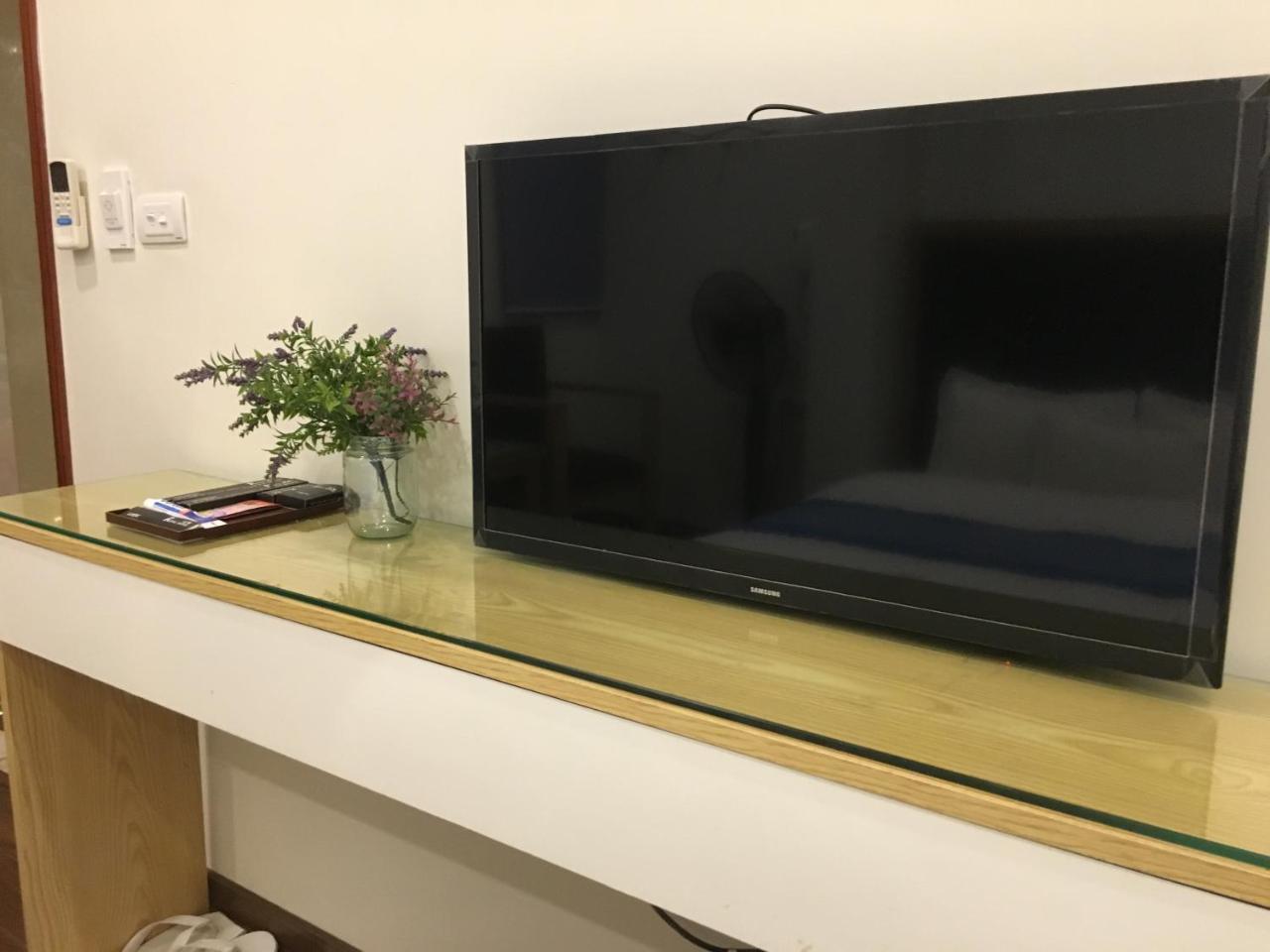 Hotel Royal Van Lung Екстер'єр фото
