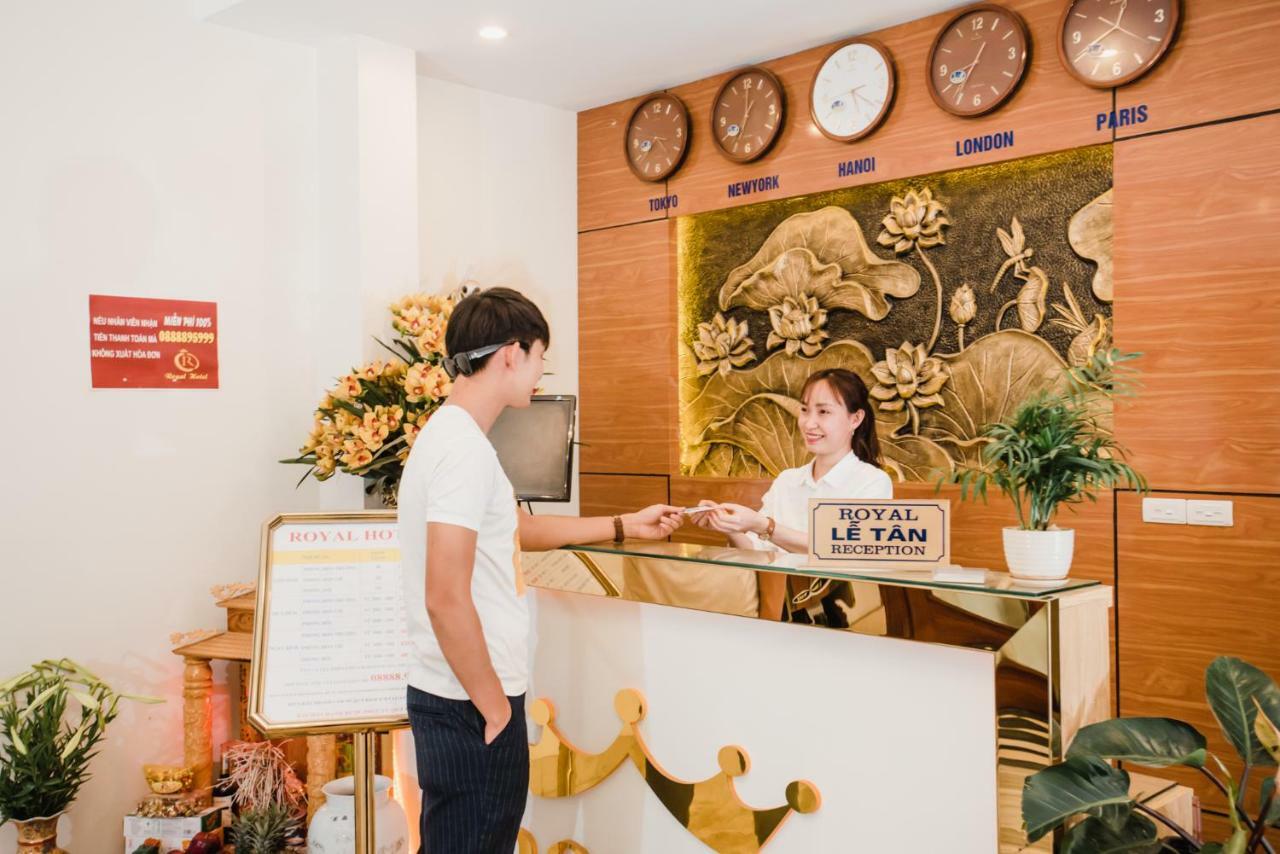Hotel Royal Van Lung Екстер'єр фото