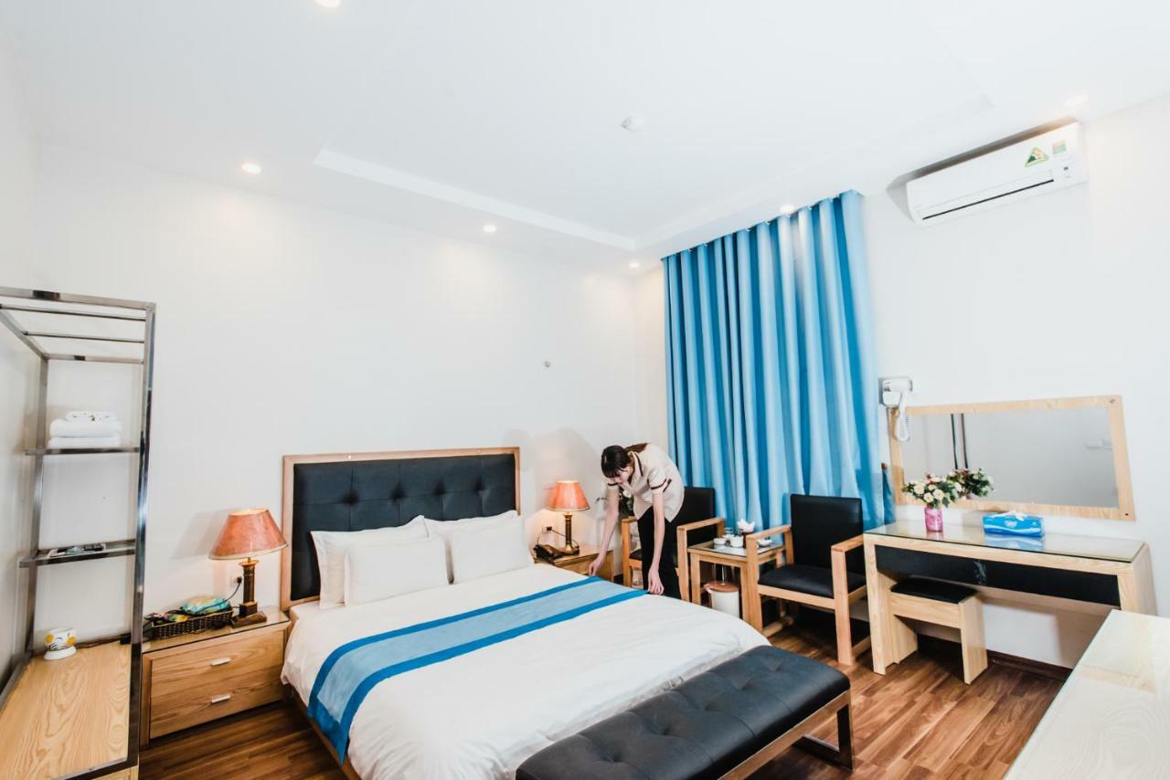 Hotel Royal Van Lung Екстер'єр фото
